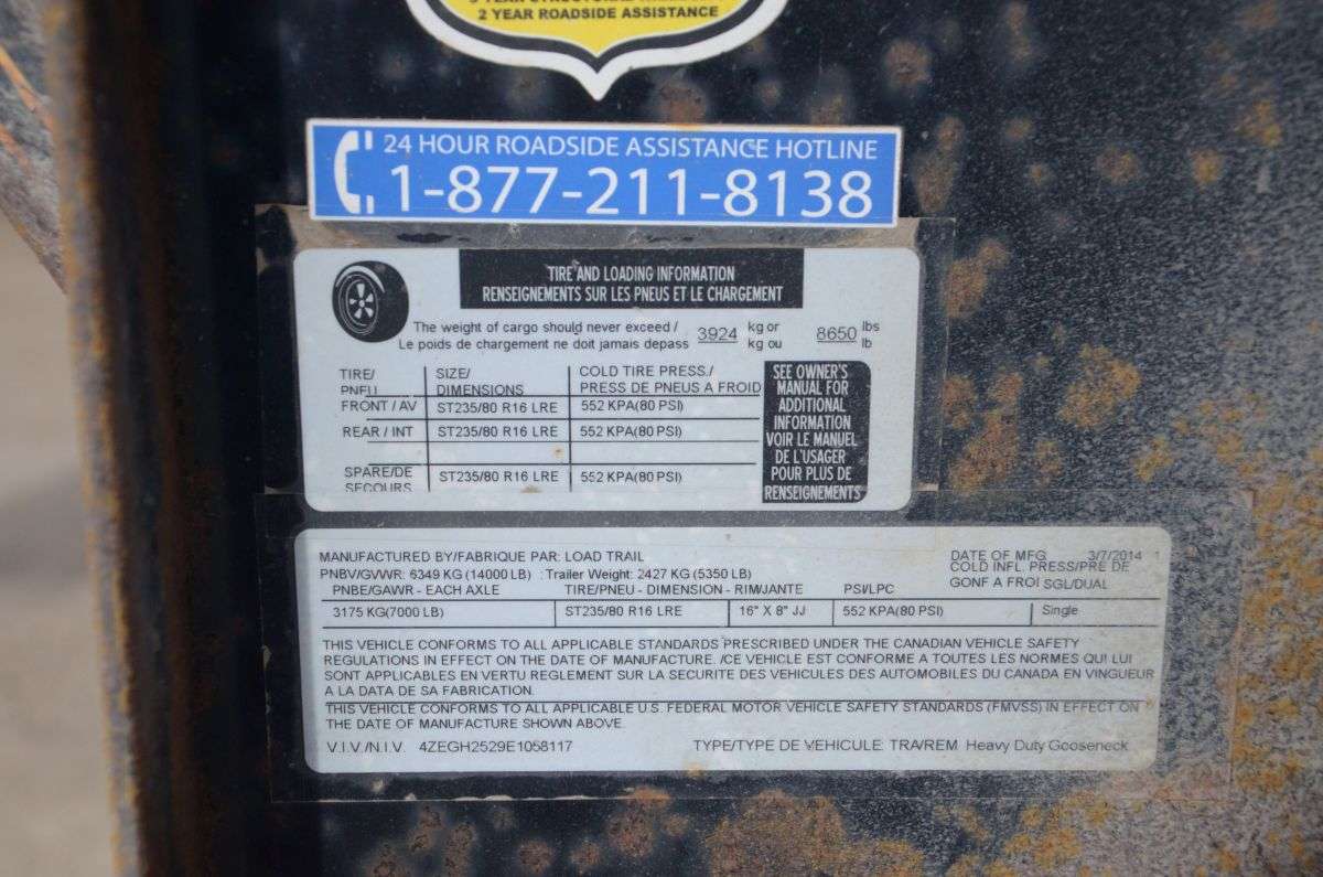 2014 Load Max 8'6" x 32' Gooseneck Flat Deck