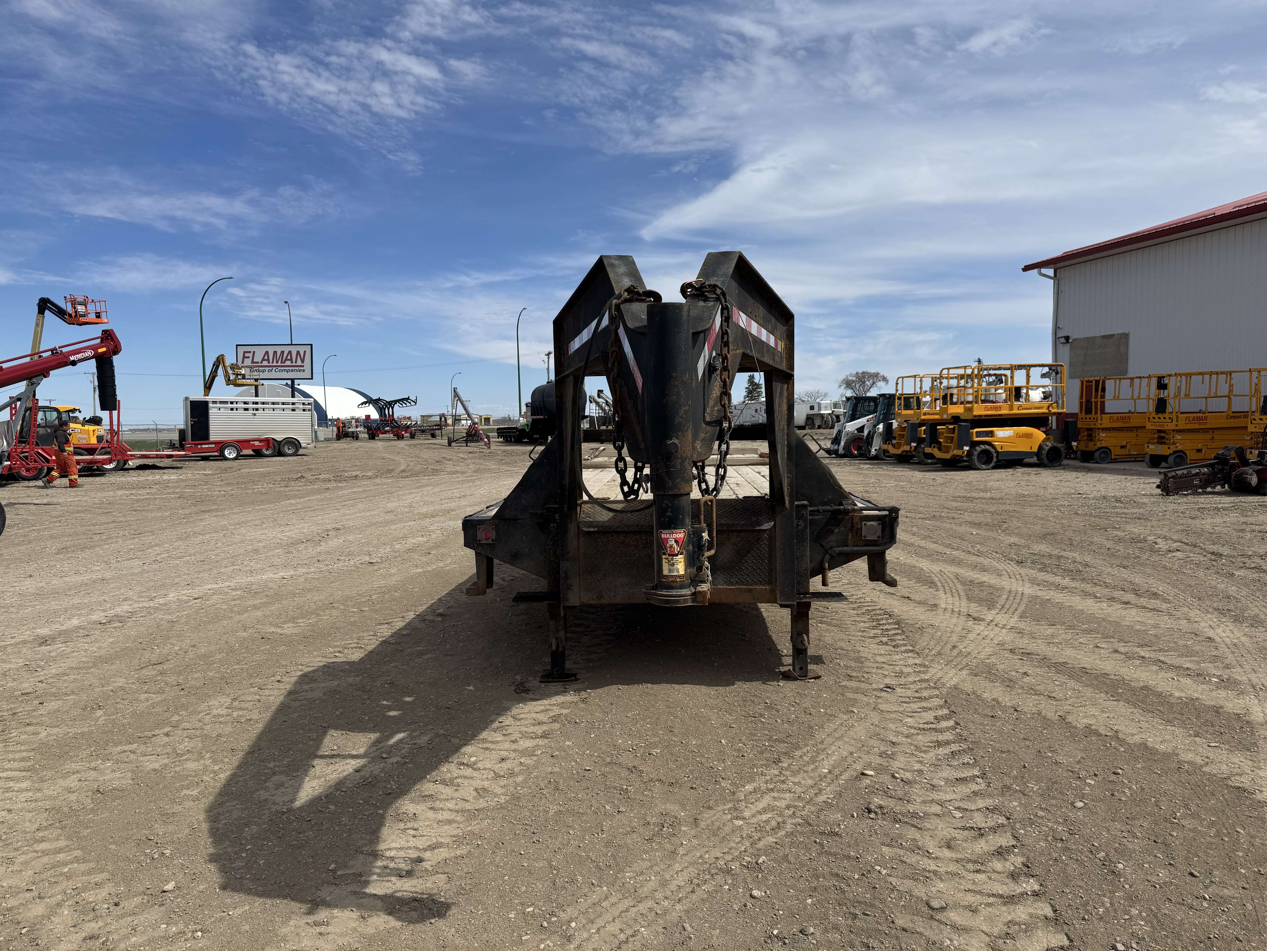 2014 PJ 8'6" x 30' Gooseneck Flat Deck