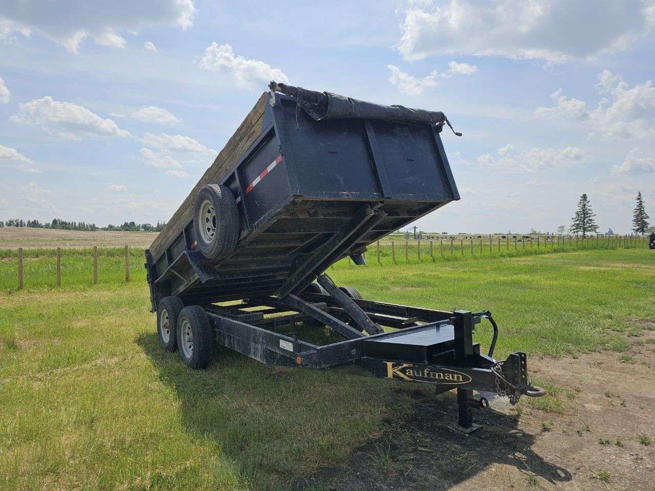 2020 Kaufman 14K 7' x 14' Dump