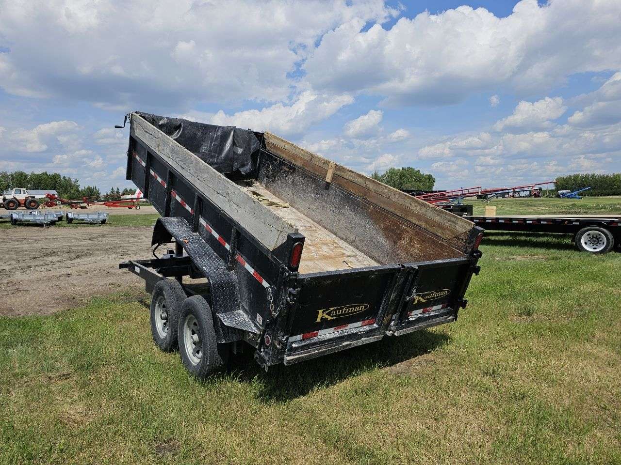 2020 Kaufman 14K 7' x 14' Dump