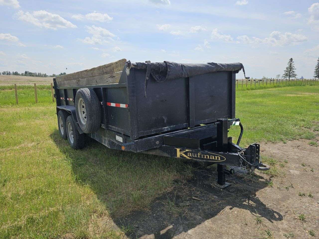 2020 Kaufman 14K 7' x 14' Dump