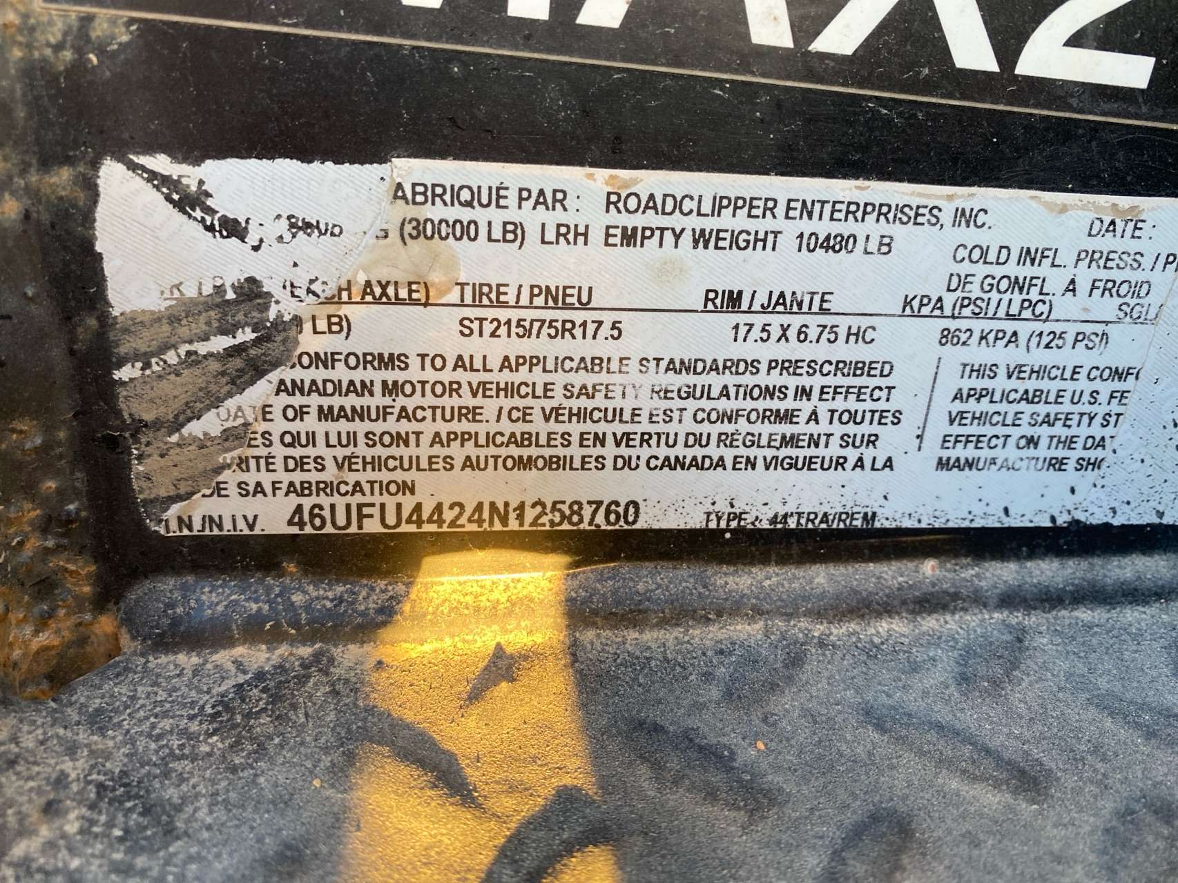 2022 Diamond C FMAX 8'6" x 44' Gooseneck Flat Deck