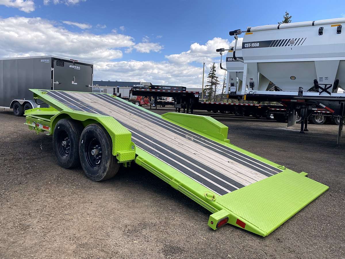 2023 Diamond C HDT207- 18' Tilt Deck Trailer