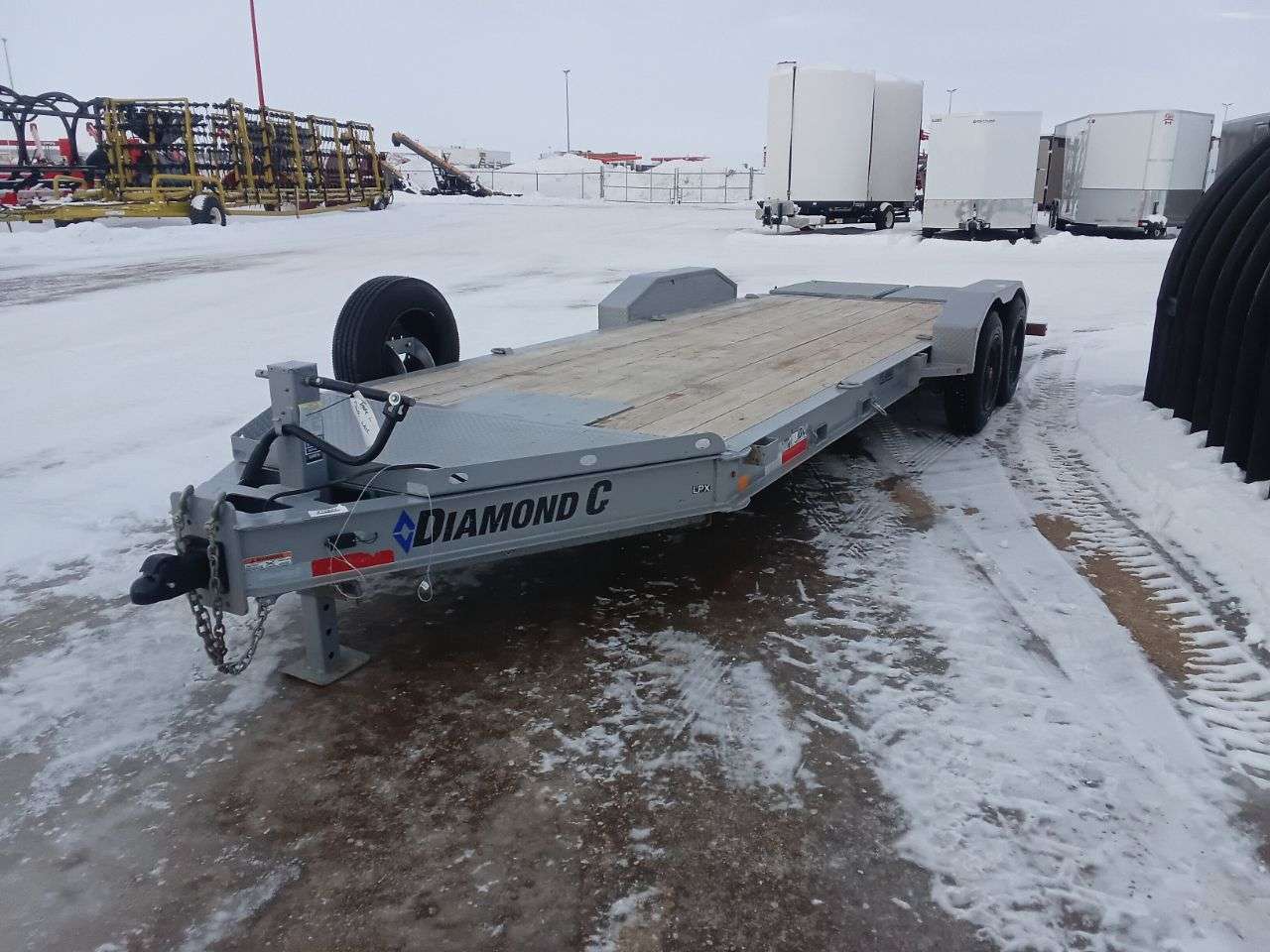 2023 Diamond C LPX 20' 208 Flat Deck