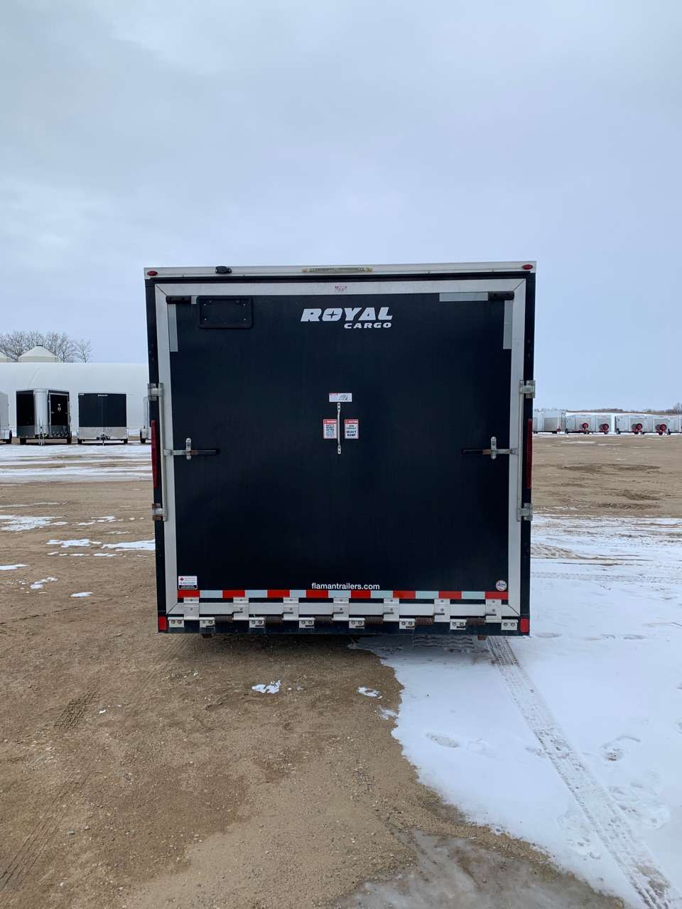 2023 Royal XR 8'6" x 22' + 4' V-Nose Toy Hauler