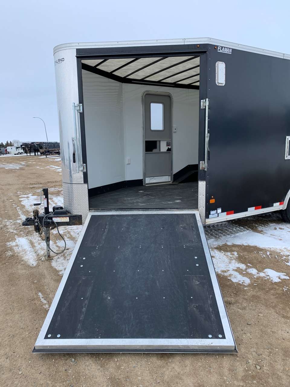 2023 Royal XR 8'6" x 22' + 4' V-Nose Toy Hauler