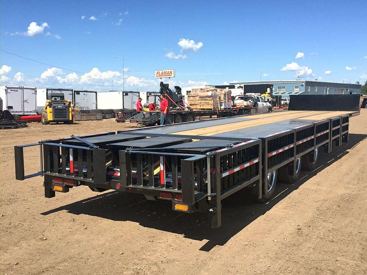 2024 Behnke Fifth Wheel High Clearance Sprayer