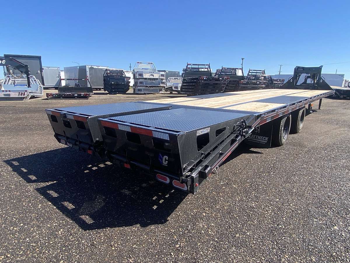 2024 Diamond C FMAX216- 38' Gooseneck Trailer