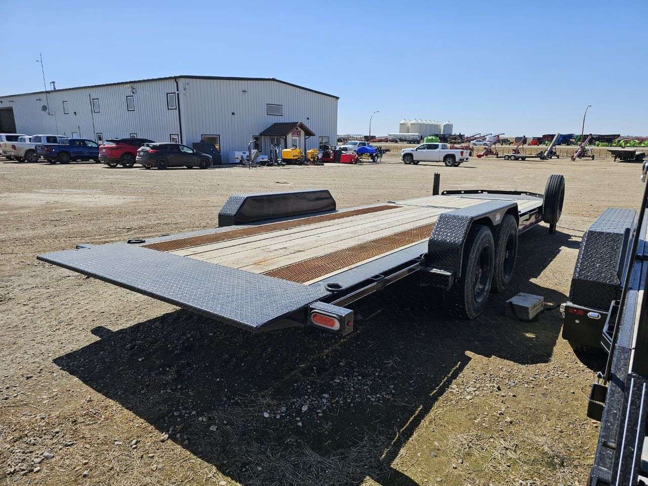 2024 Diamond C HDT 8'6" x 24' Partial Tilt