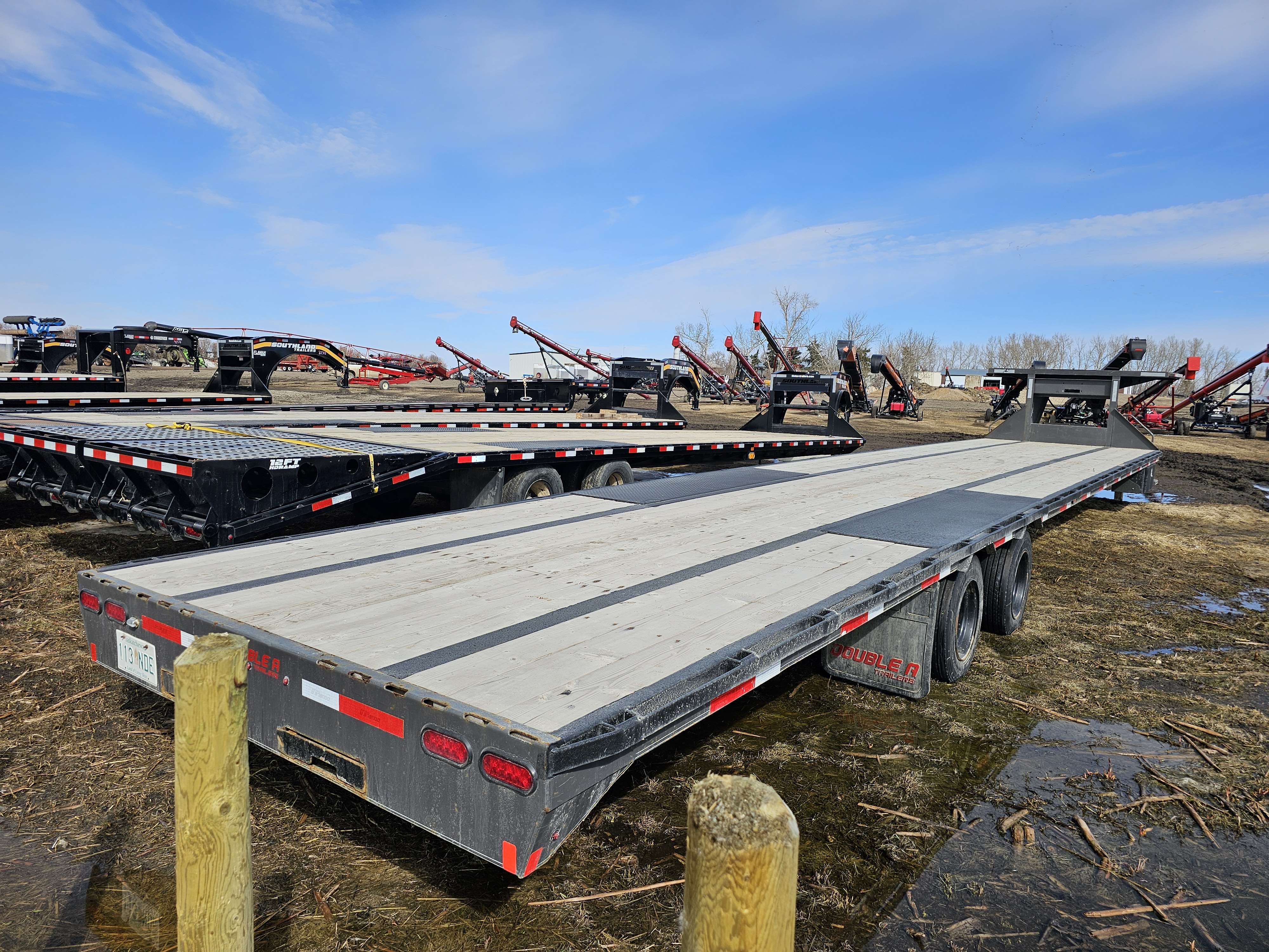 2024 Double A 8'6" x 44' Gooseneck Flat Deck