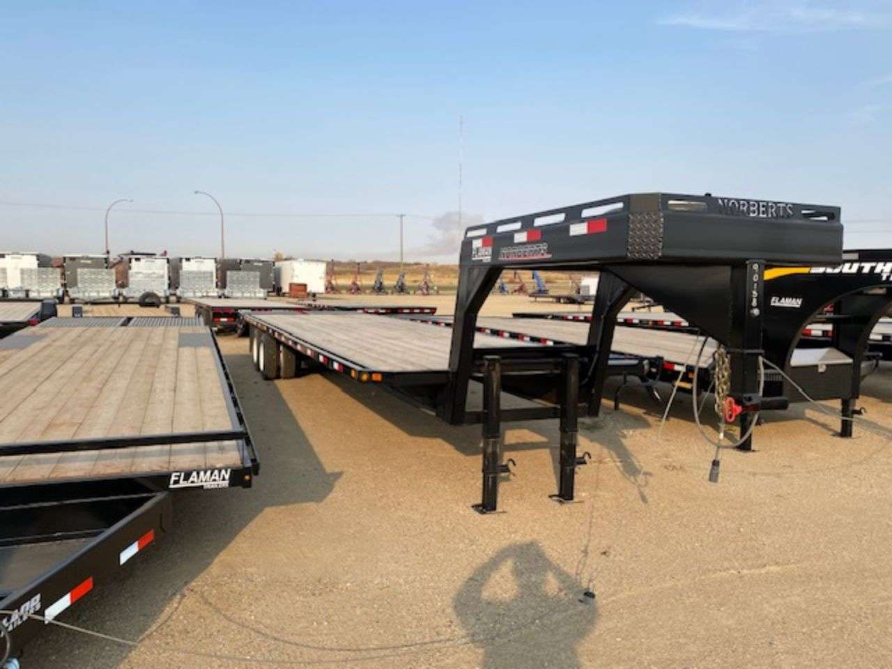 2024 Norbert FDG 8'4" x 35' Gooseneck Beavertail Flat Deck