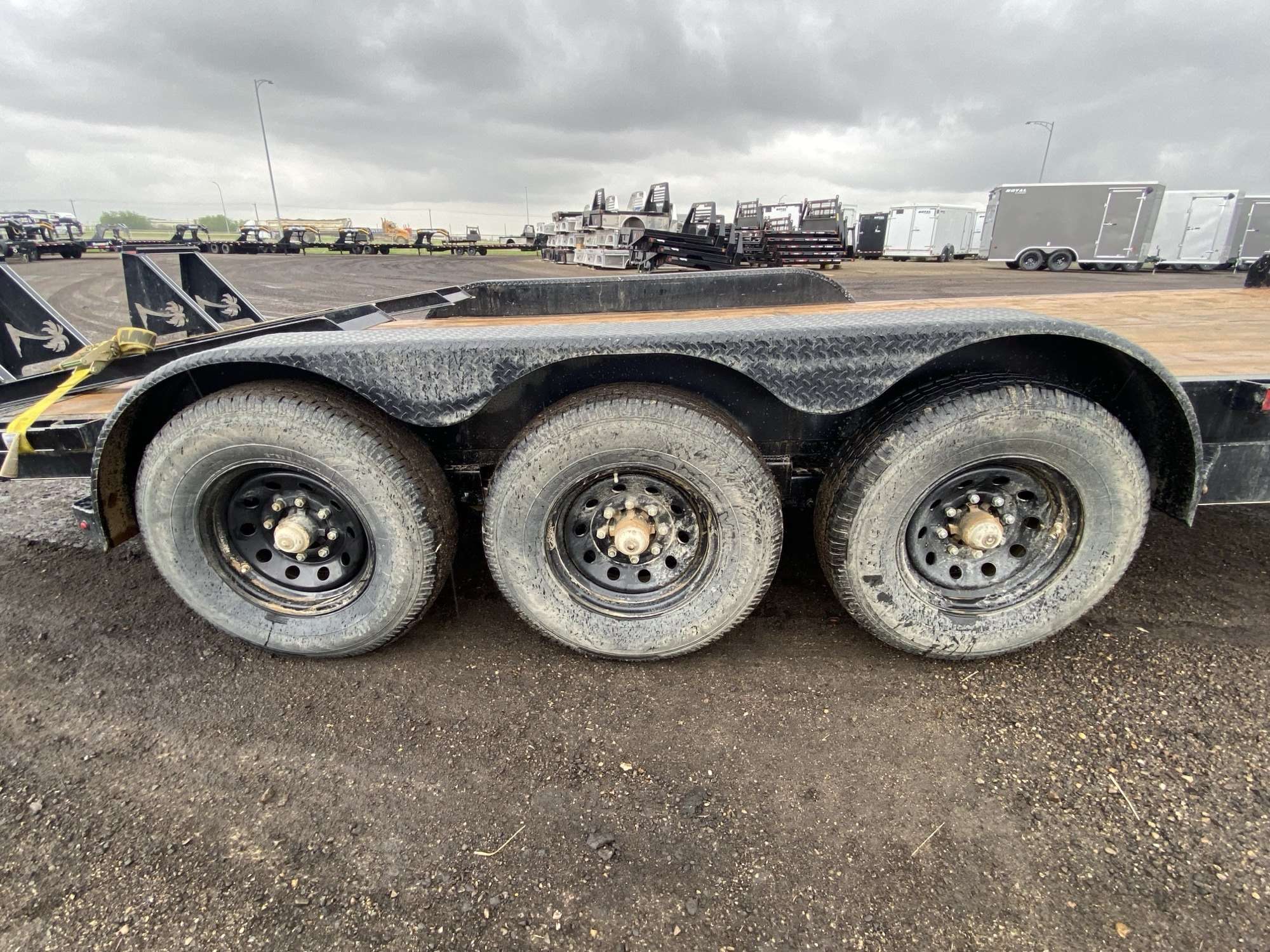 2024 Oasis 18'+2' Flat Deck Equipment Trailer