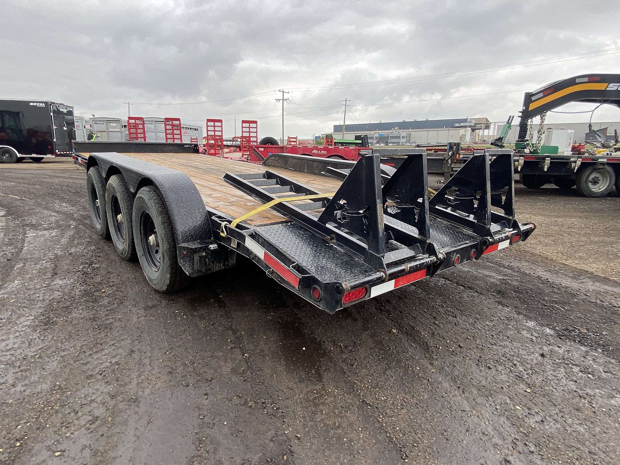 2024 Oasis 18'+2' Flat Deck Equipment Trailer