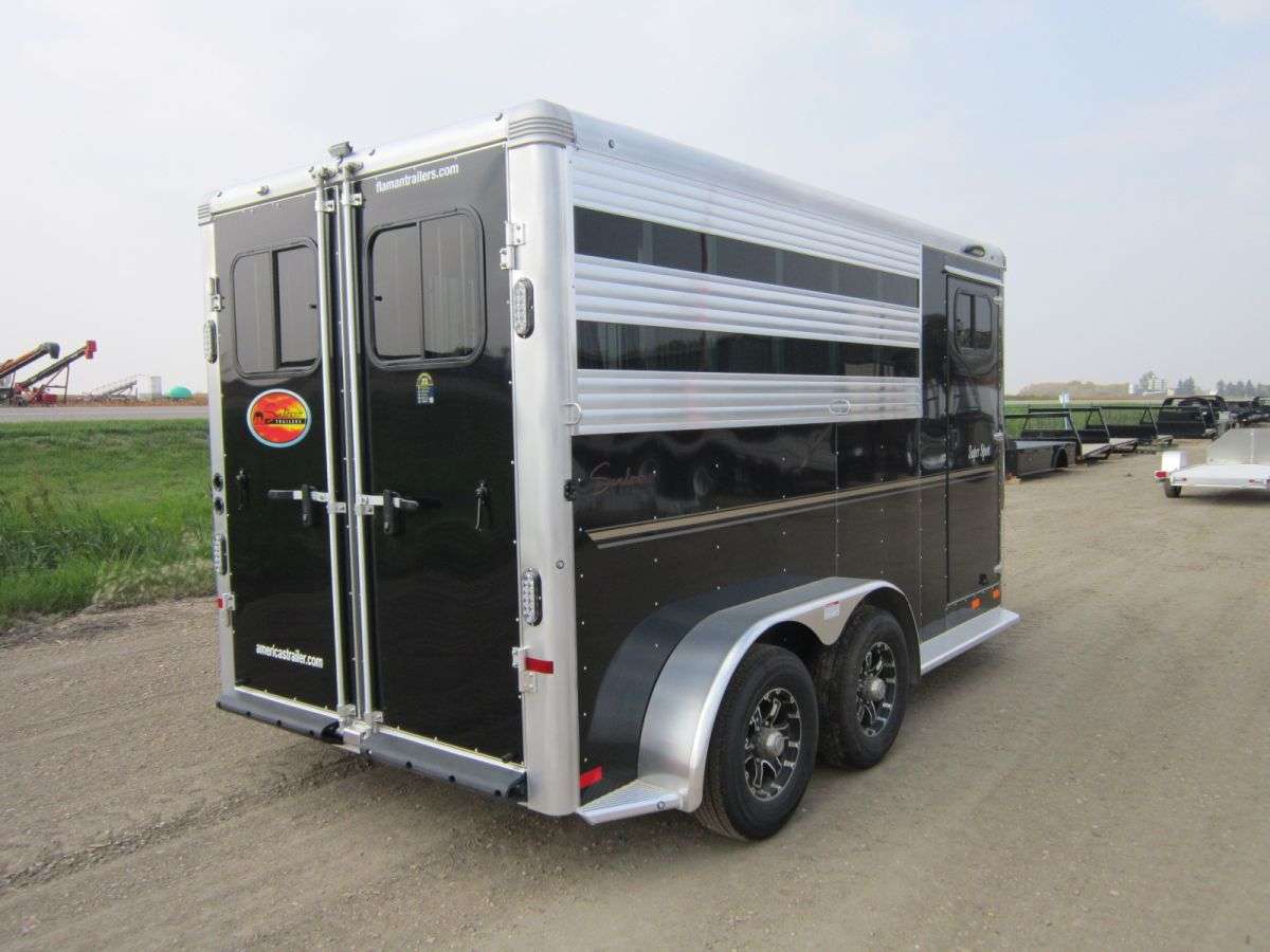 2024 Sundowner Super Sport 6'9" x 13'3" 3-Horse Bumper Pull