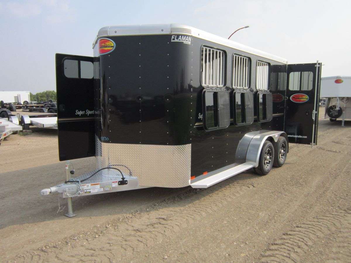 2024 Sundowner Super Sport 6'9" x 13'3" 3-Horse Bumper Pull
