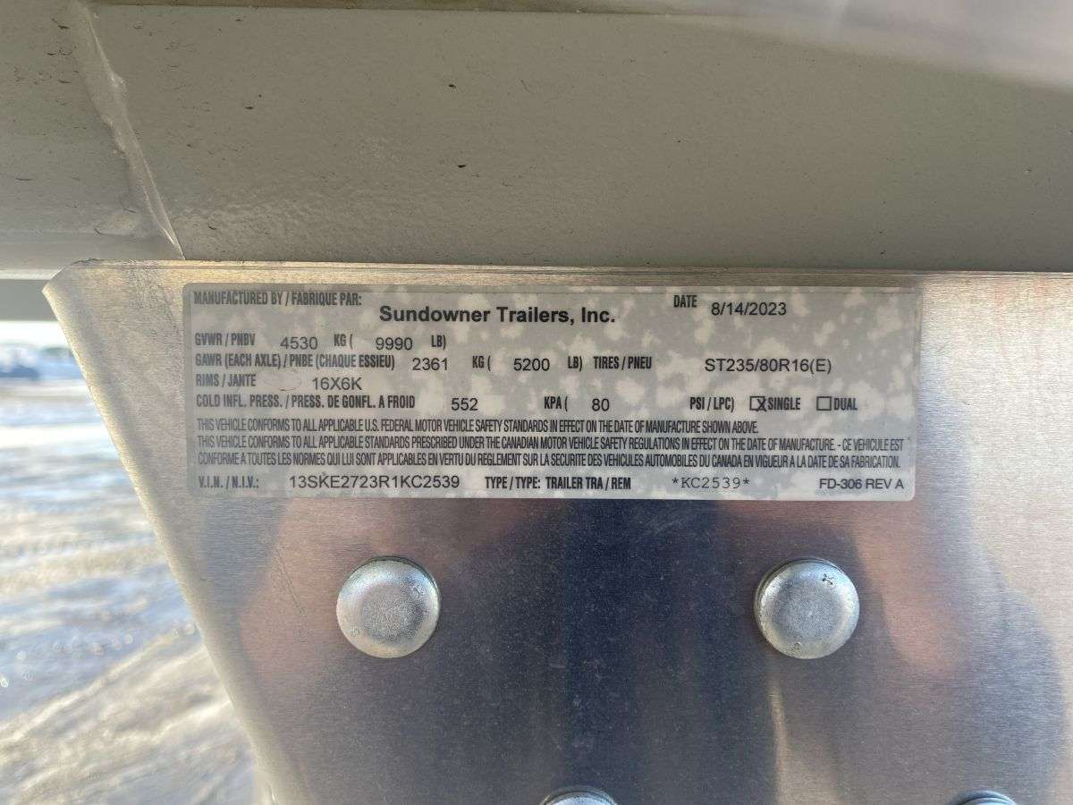 2024 Sundowner Super Sport 6'9" x 18'6" 4-Horse Gooseneck