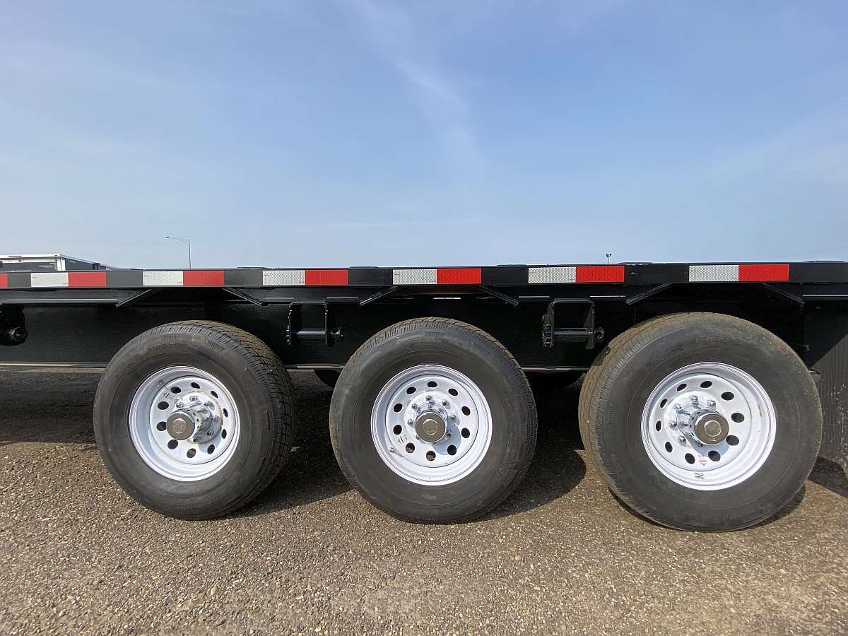 2024 Trailtech H370- 36' Gooseneck Trailer