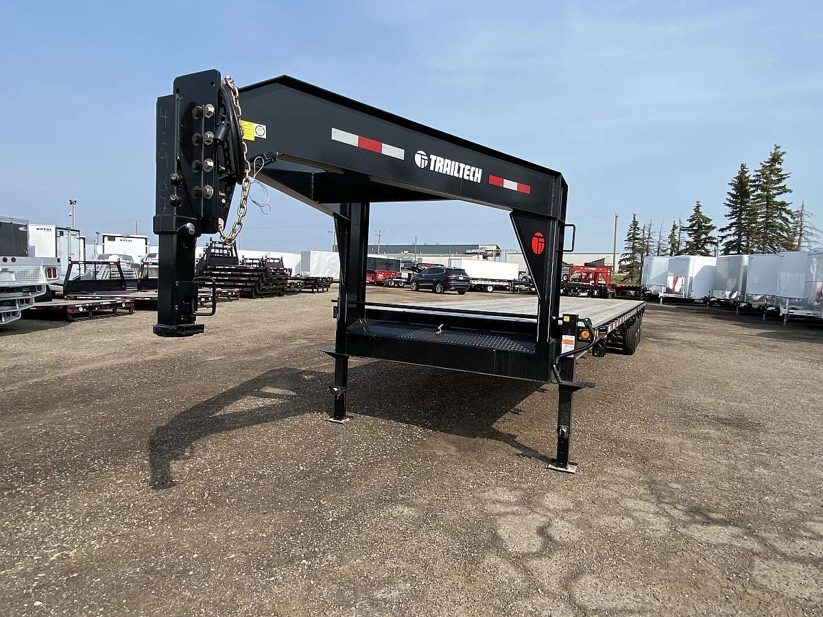 2024 Trailtech H370- 36' Gooseneck Trailer