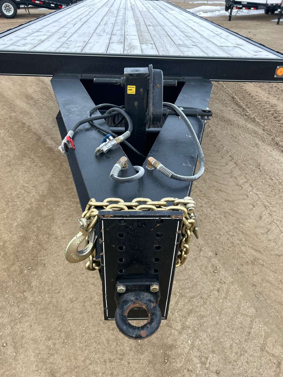 2024 Trailtech TD320 8'6" x 35' BT Pintle Flat Deck