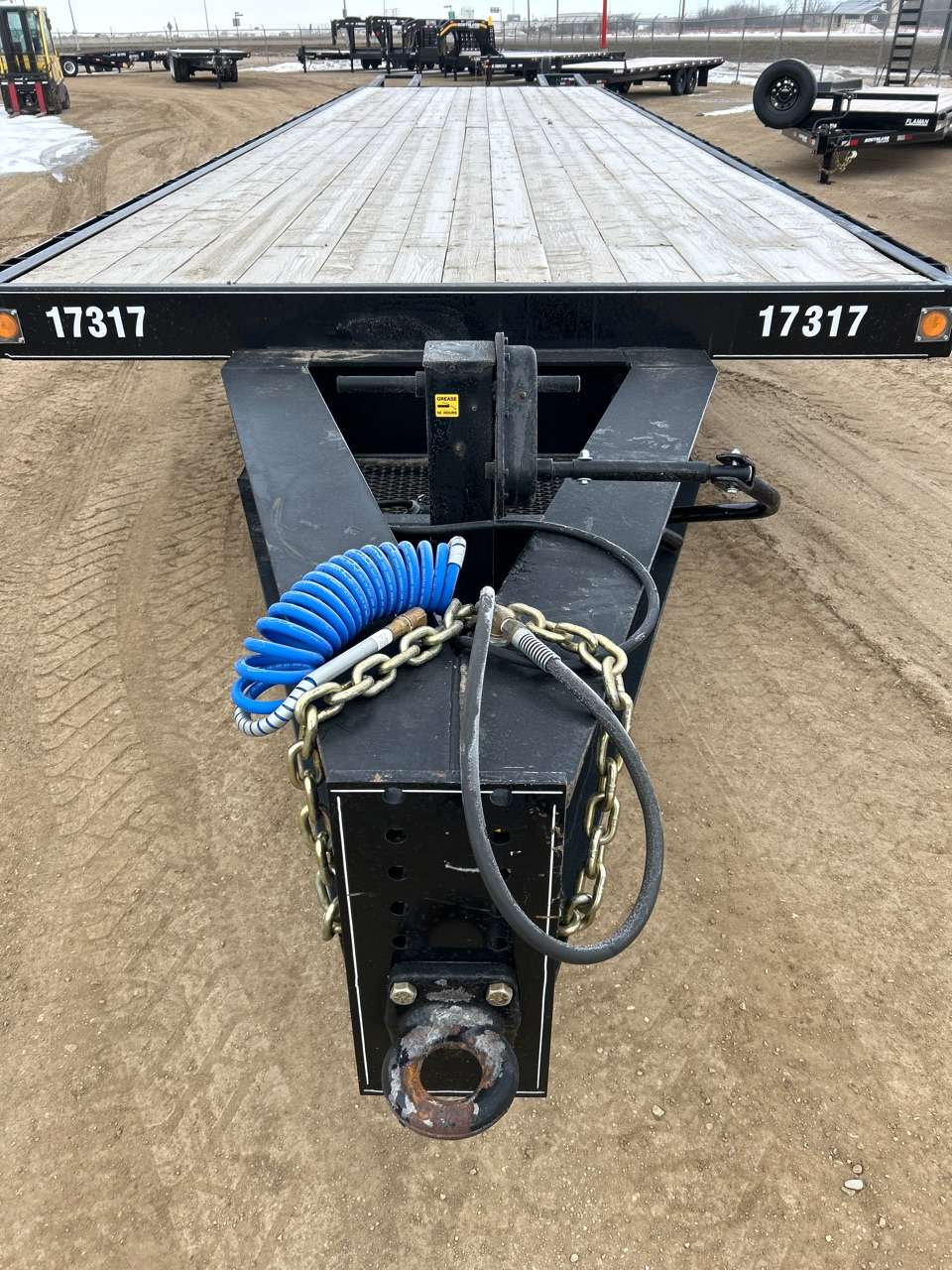 2024 Trailtech TD320 8'6" x 35' BT Pintle Flat Deck