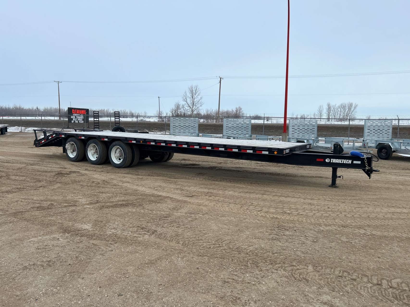 2024 Trailtech TD320 8'6" x 35' BT Pintle Flat Deck