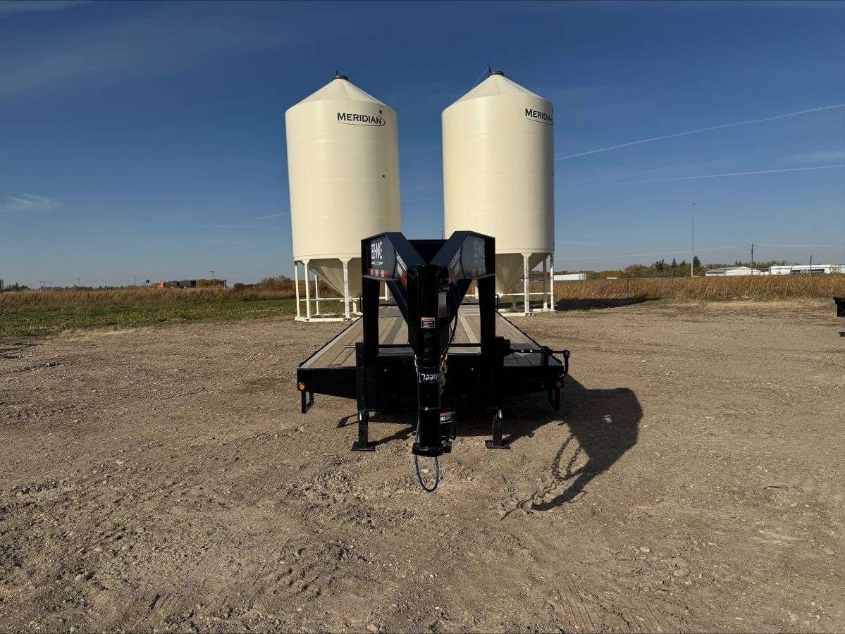 2025 Behnke FB 8'6" x 35' Gooseneck Flat Deck