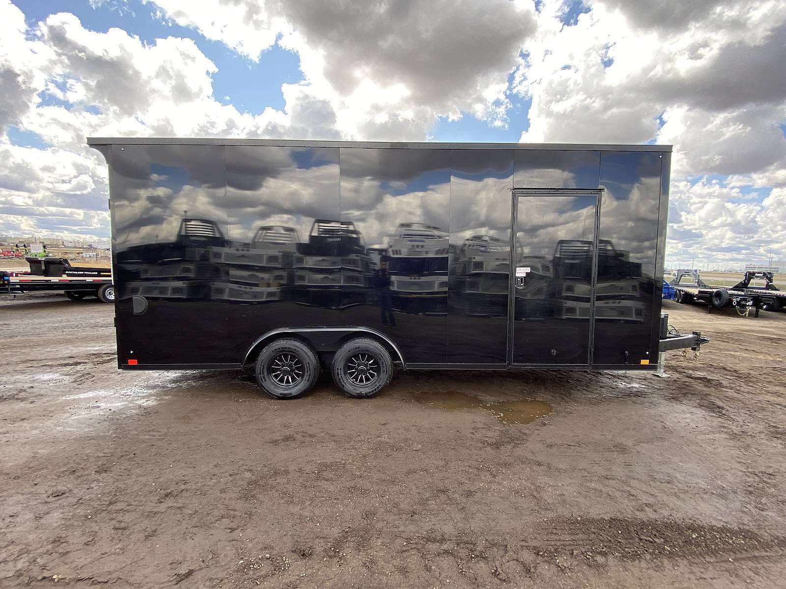 2025 Cross 8.5' x 20' Enclosed Slant Nose Trailer