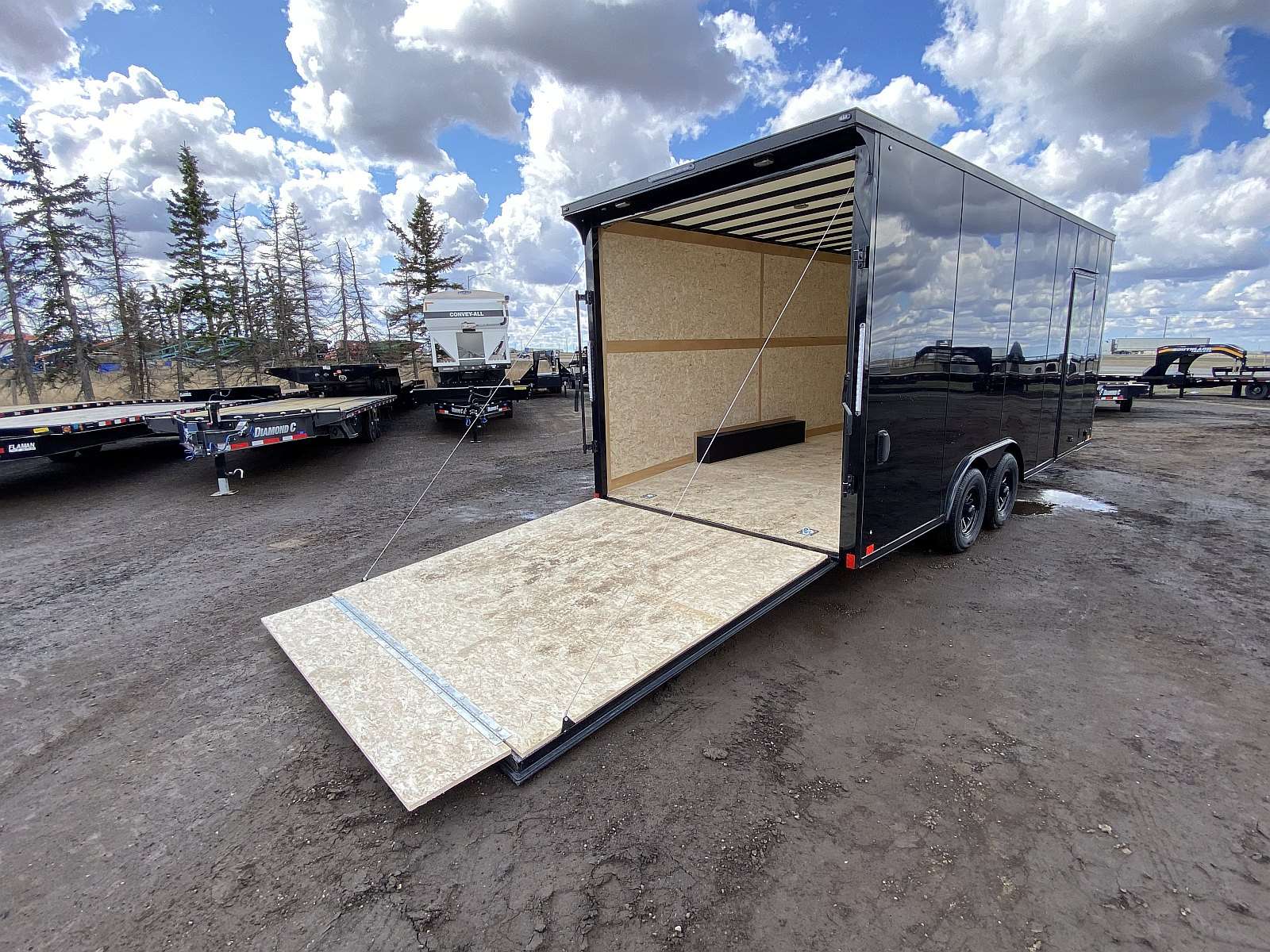 2025 Cross 8.5' x 20' Enclosed Slant Nose Trailer