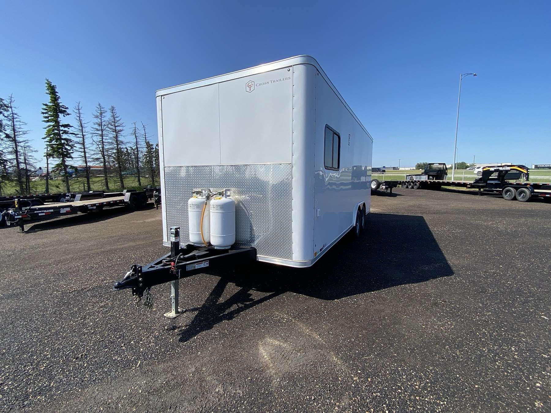 2025 Cross 8.5'x20' Enclosed Cargo Trailer