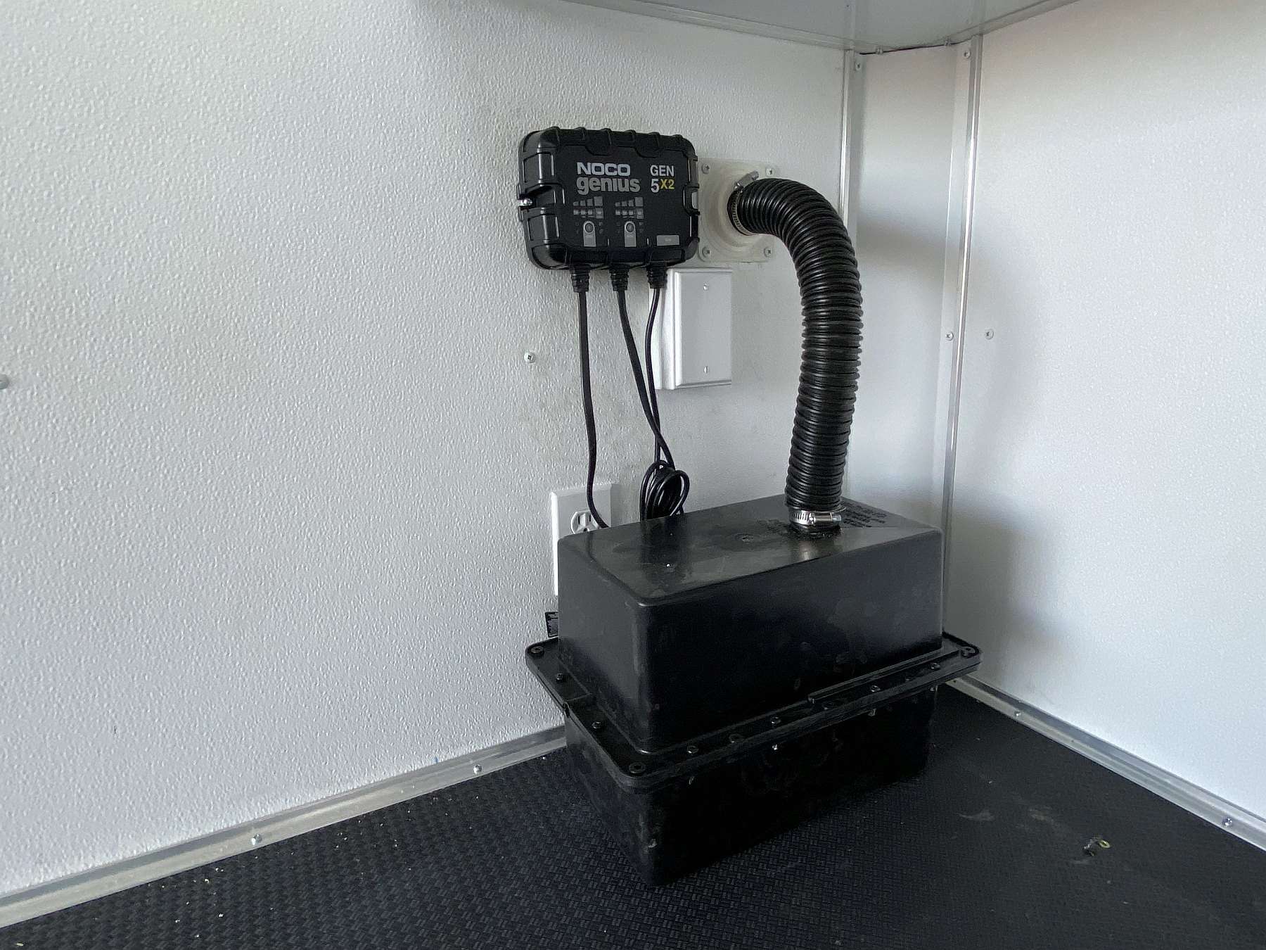 2025 Cross 8.5'x20' Enclosed Cargo Trailer