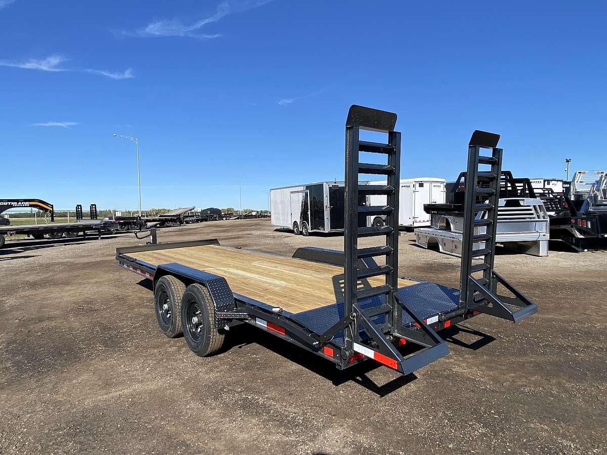 2025 Diamond C Baseline 20' Heavy Duty Equipment Trailer