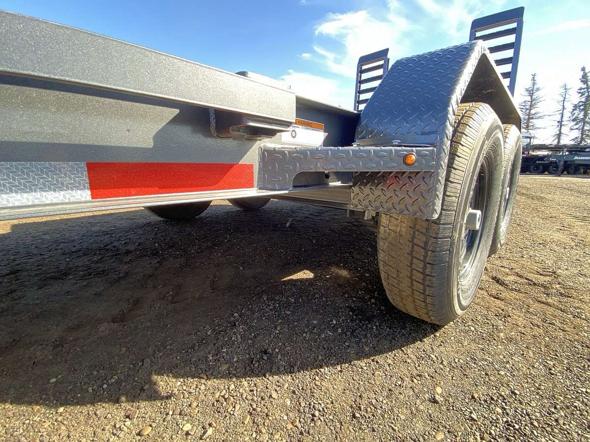 2025 Diamond C Baseline 20' Heavy Duty Equipment Trailer