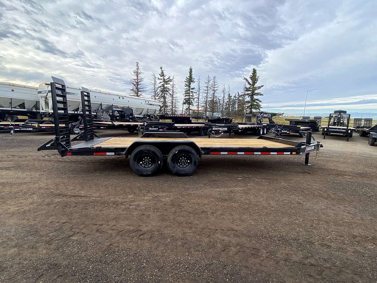 2025 Diamond C Baseline 20' Heavy Duty Equipment Trailer