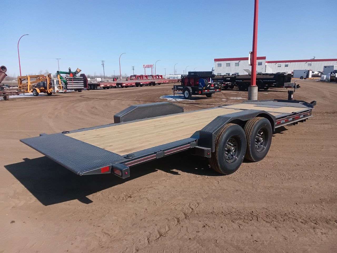 2025 Diamond C HDT 8'6" x 20' Partial Tilt