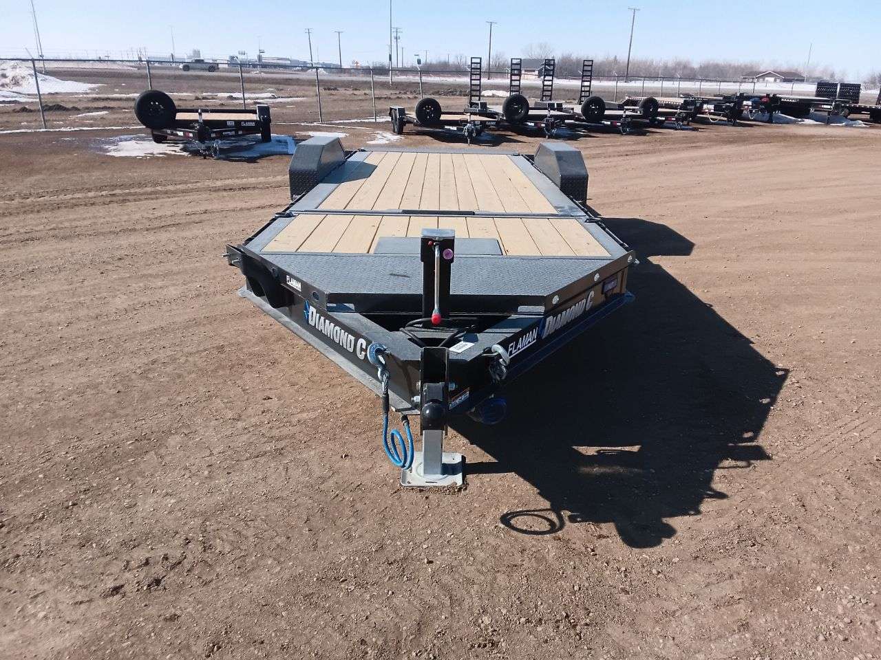 2025 Diamond C HDT 8'6" x 20' Partial Tilt