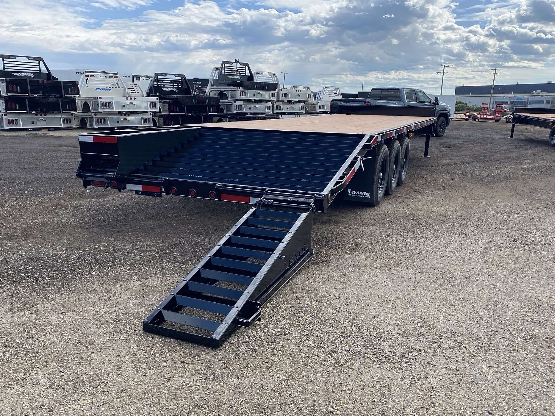 2025 Oasis 24' + 5' Highboy Trailer