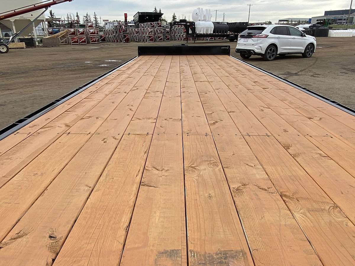 2025 Oasis 24' Highboy Trailer