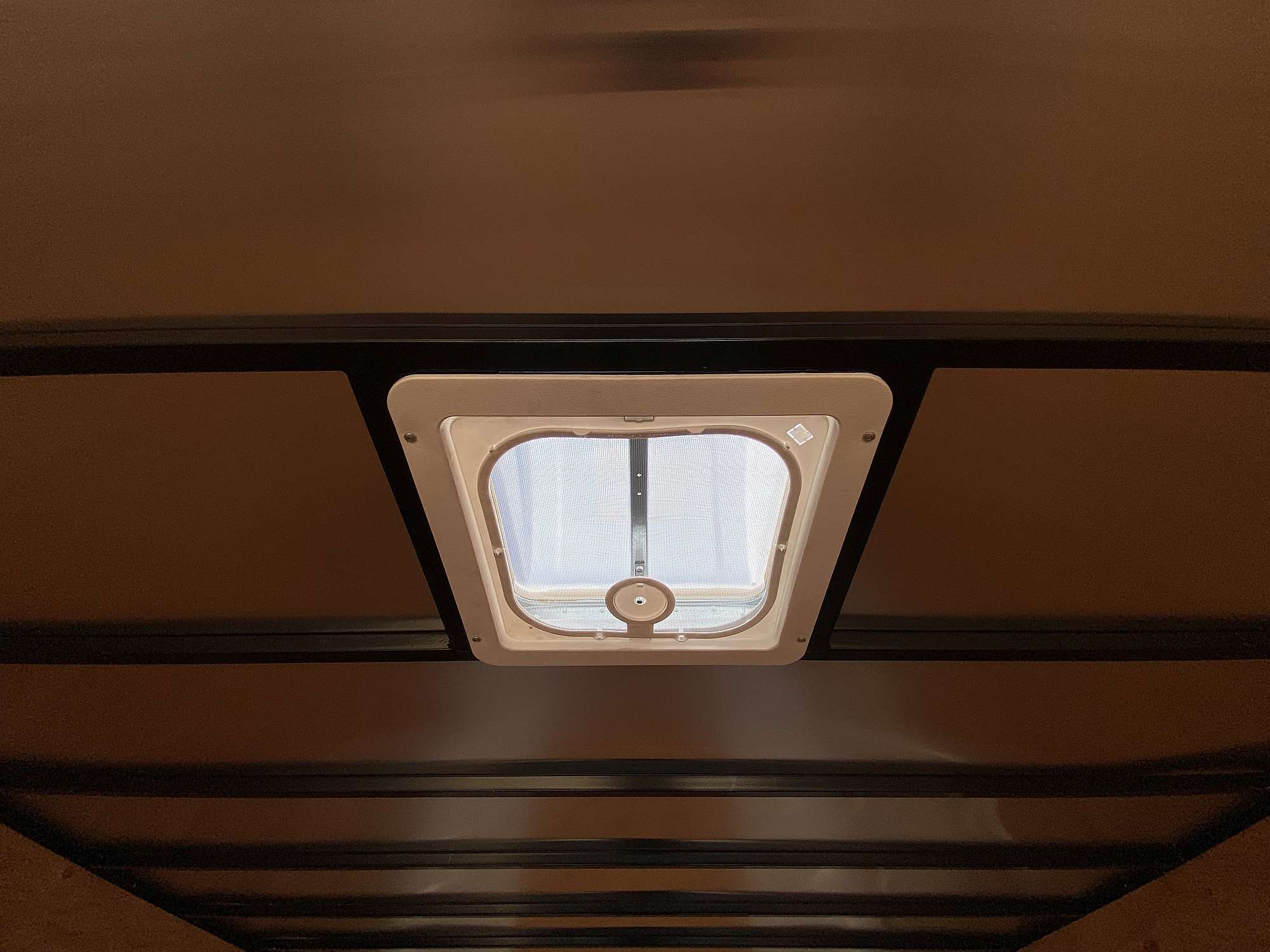 2025 Royal 8'x20' Enclosed Flat Front Cargo Trailer