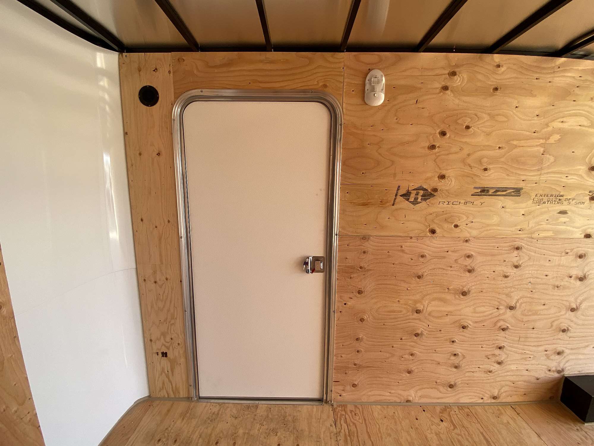 2025 Royal 8'x20' Enclosed Flat Front Cargo Trailer