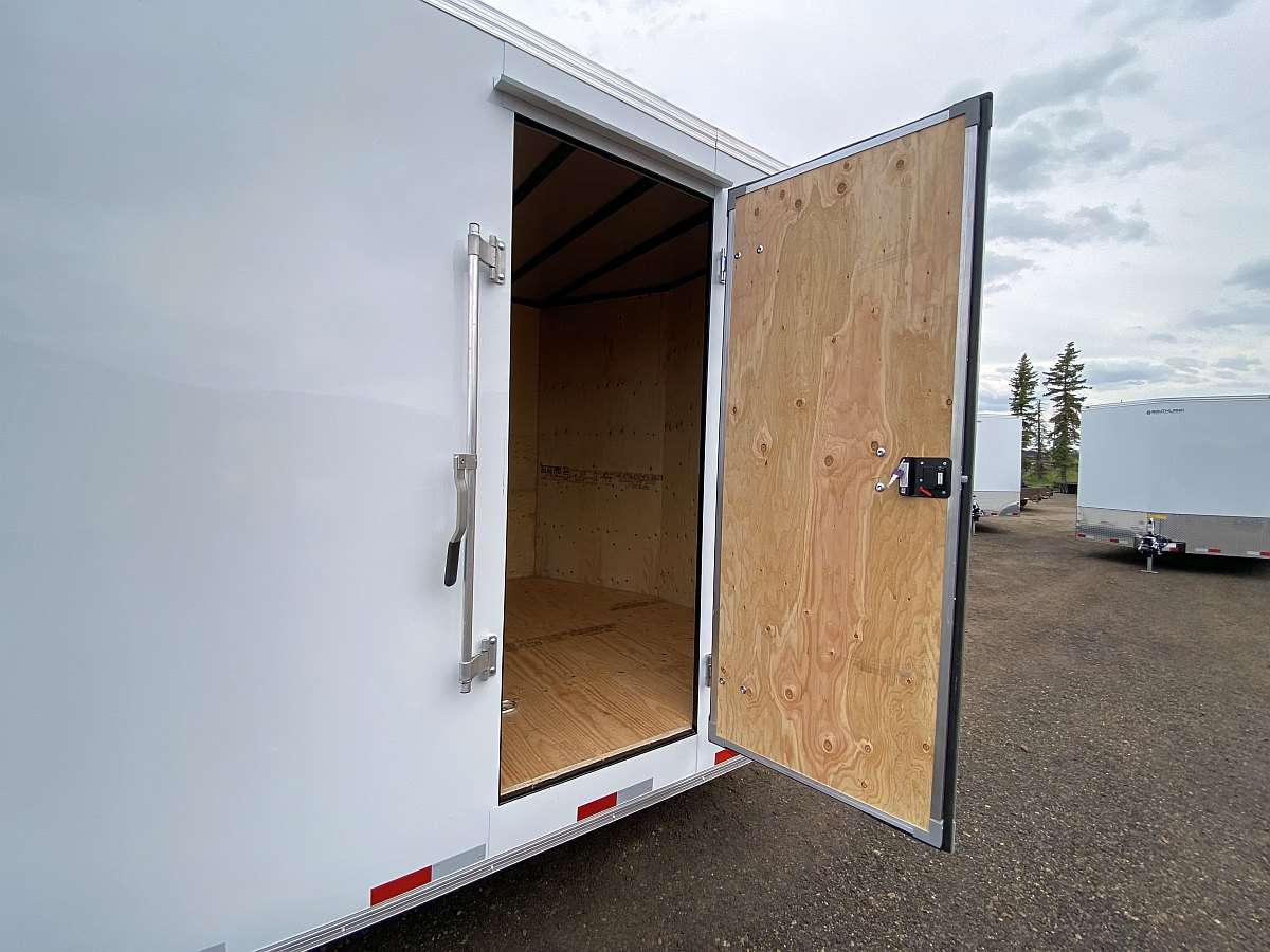 2025 Royal 8'x26' Enclosed Cargo