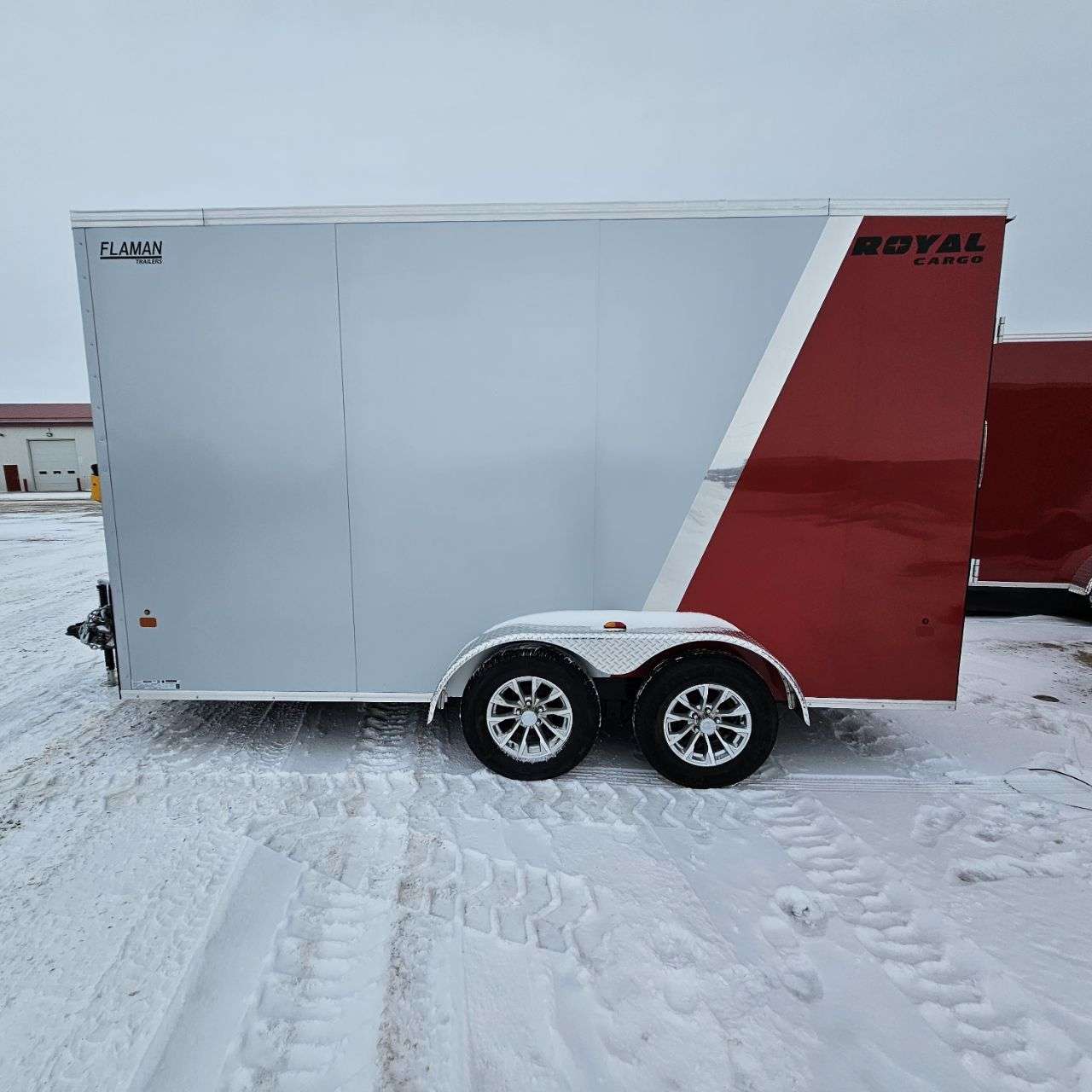 2025 Royal LCH 7' x 14' + V-Nose Cargo