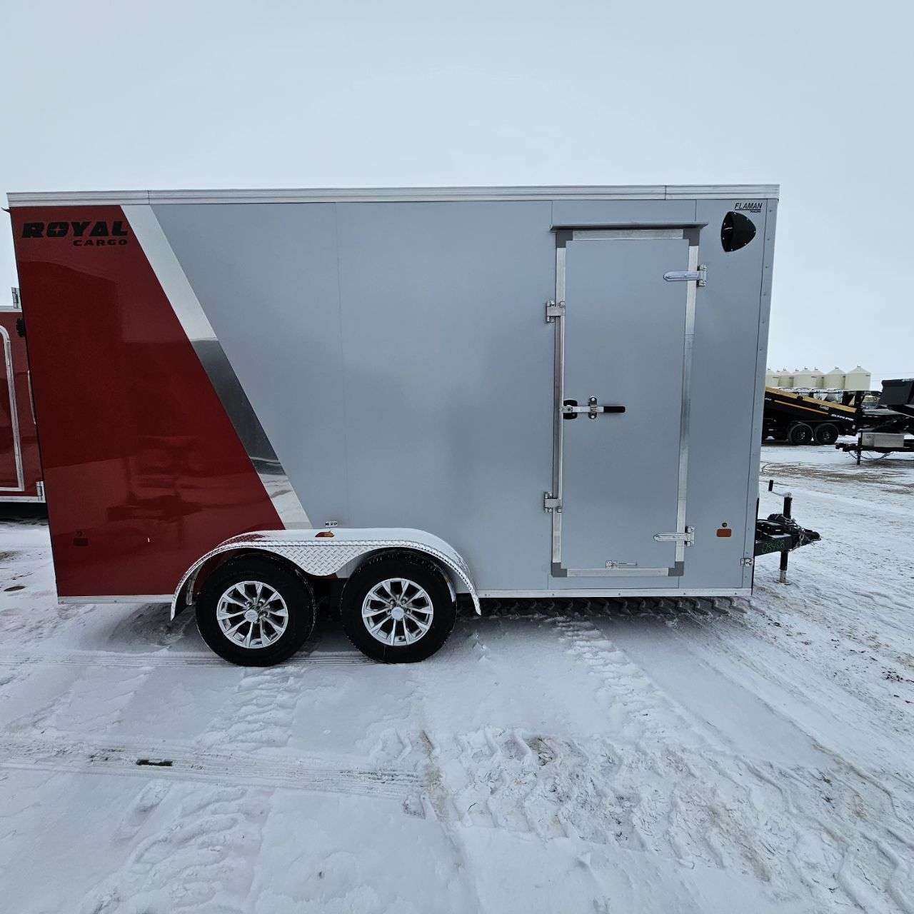 2025 Royal LCH 7' x 14' + V-Nose Cargo