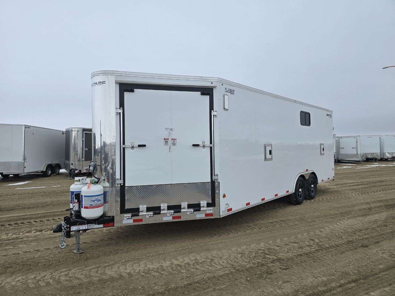 2025 Royal XR 8'6" x 22' + V-Nose Toy Hauler