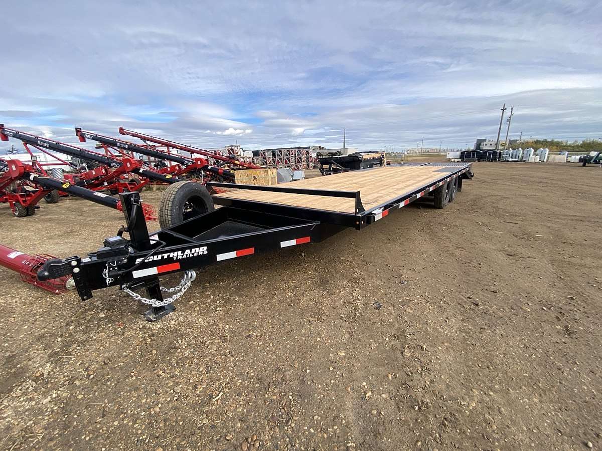 2025 Southland 20' Highboy Trailer w/ Beavertail