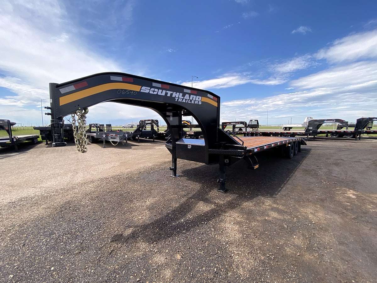 2025 Southland 24'+6' Gooseneck Trailer