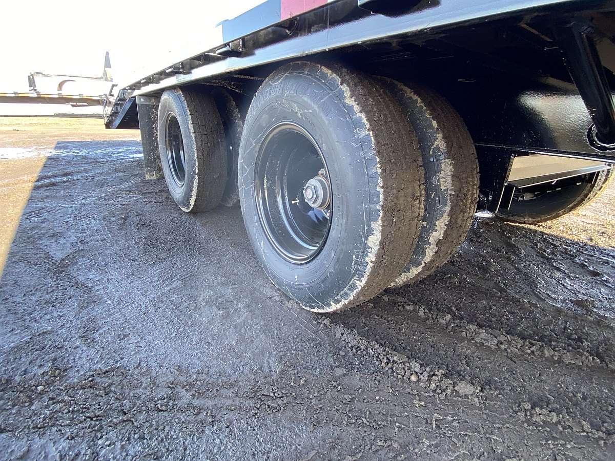 2025 Southland 24' Pintle Hitch Trailer