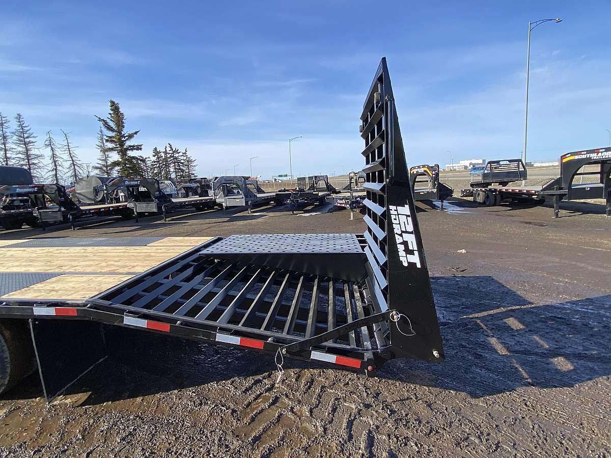 2025 Southland 24' Pintle Hitch Trailer