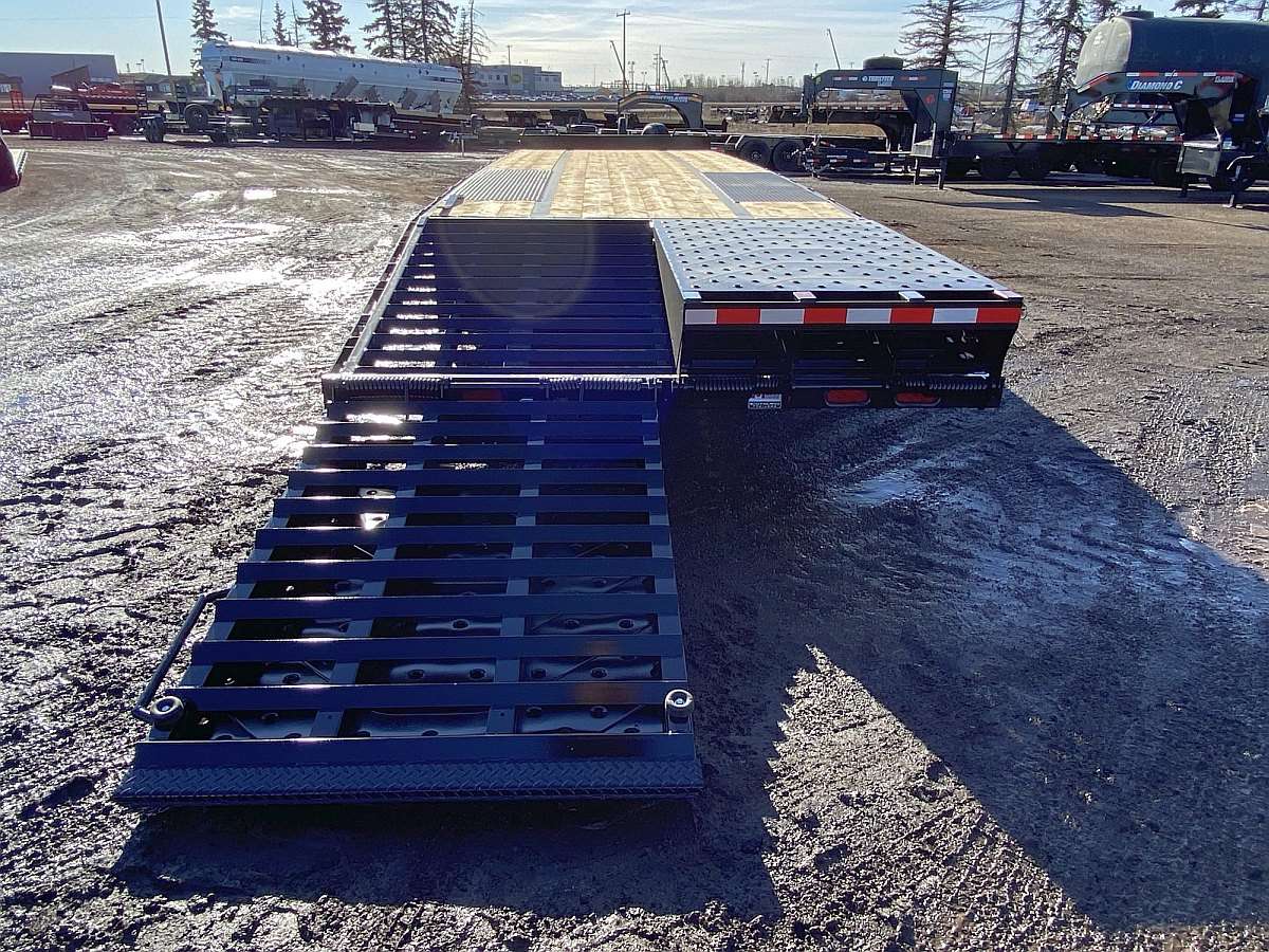 2025 Southland 24' Pintle Hitch Trailer