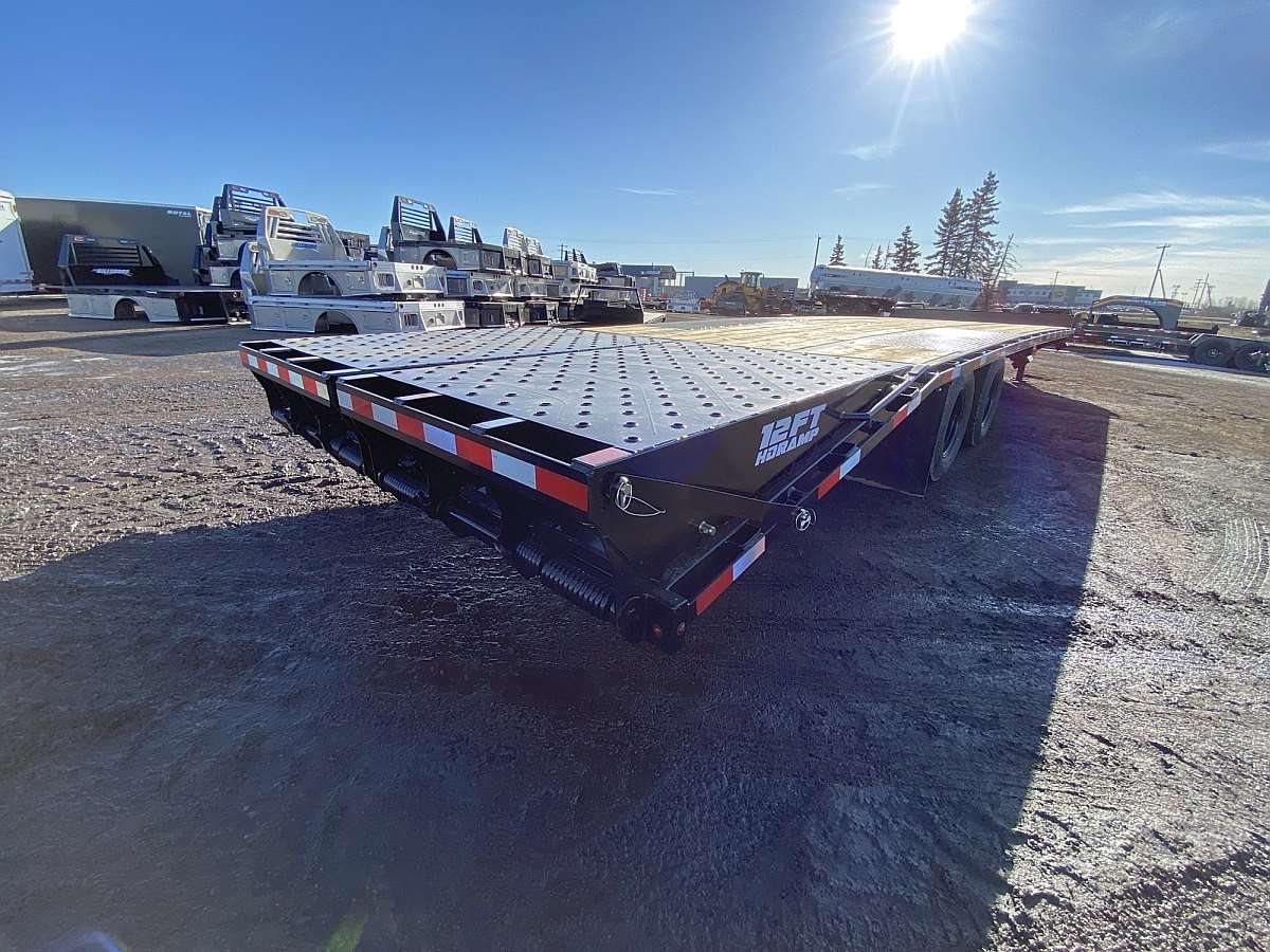 2025 Southland 24' Pintle Hitch Trailer
