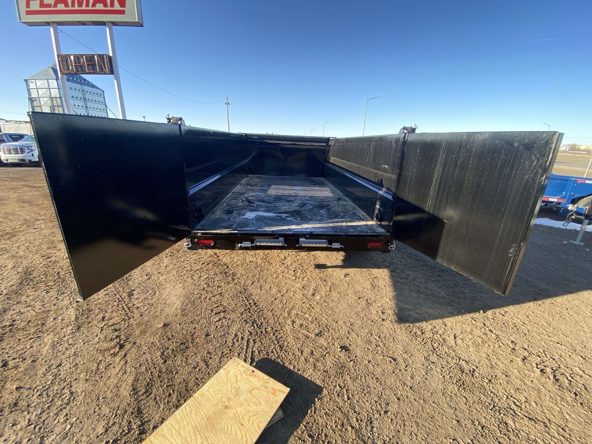 2025 Southland 7'x14' - 16K High Side Dump Trailer